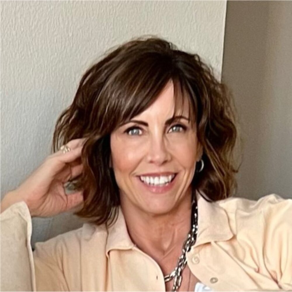 Meet your Posher, Leah